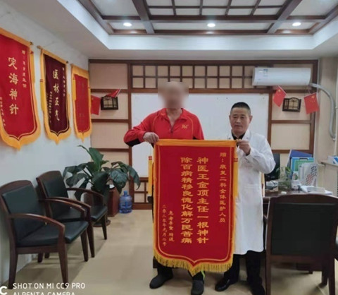 脑梗死月余可下地行走